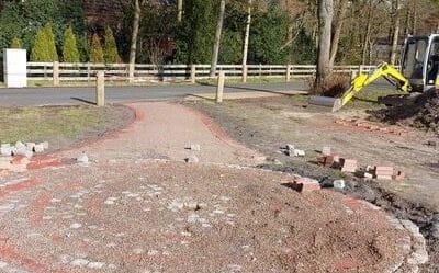 Am Trafohäuschen geht`s voran