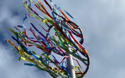 Der Maibaum in Walle steht!