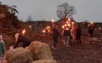 Osterfeuer in Walle sehr gut besucht!